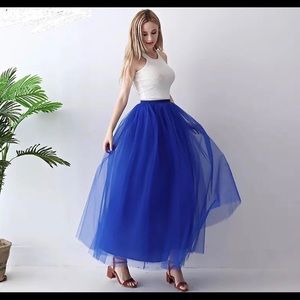 Maxi tulle skirt